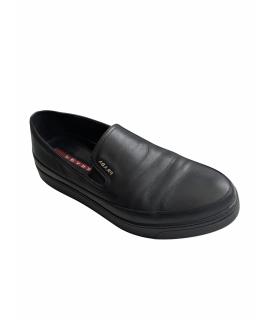 PRADA Лоферы