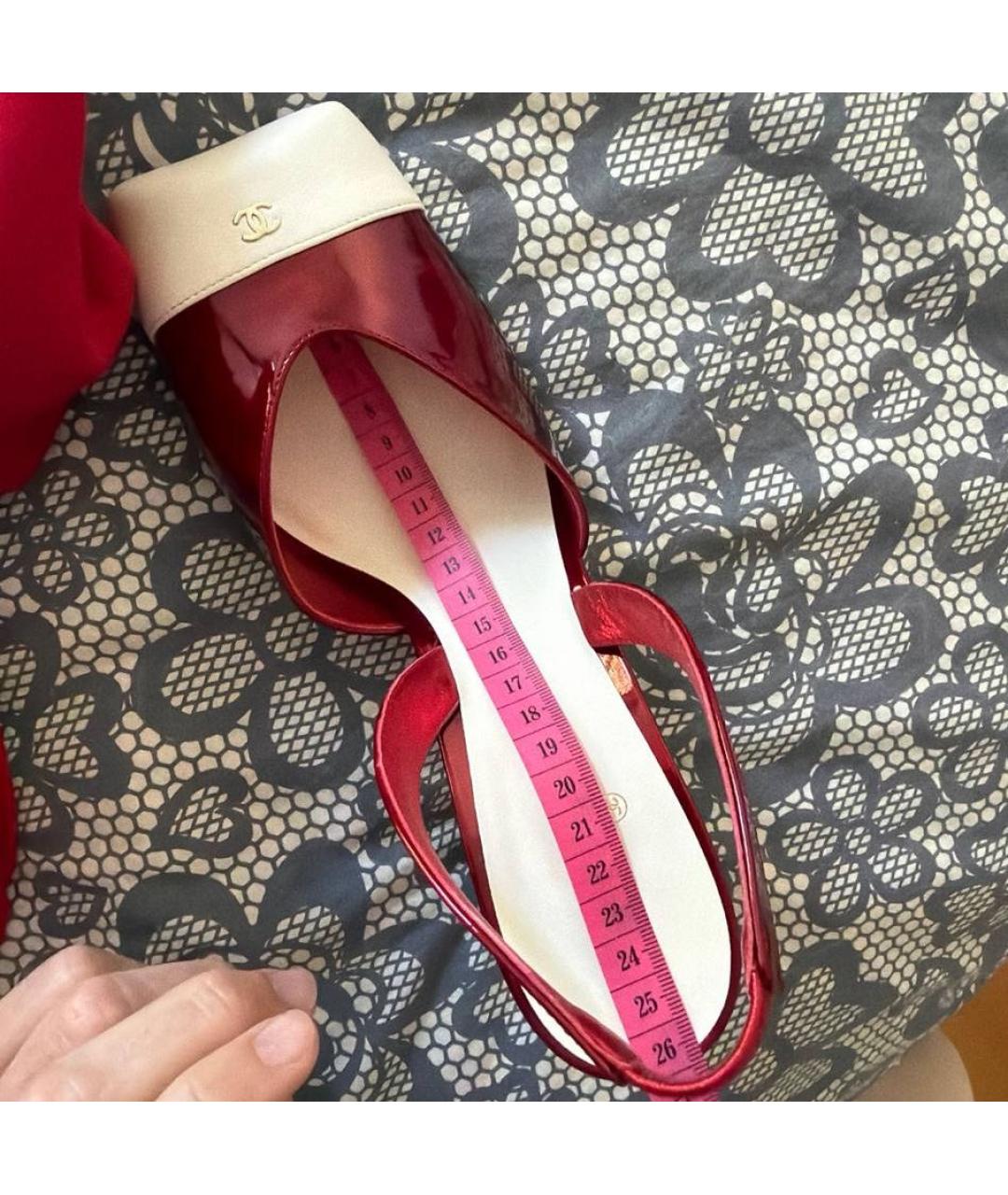 CHANEL Красные кожаные туфли, фото 5