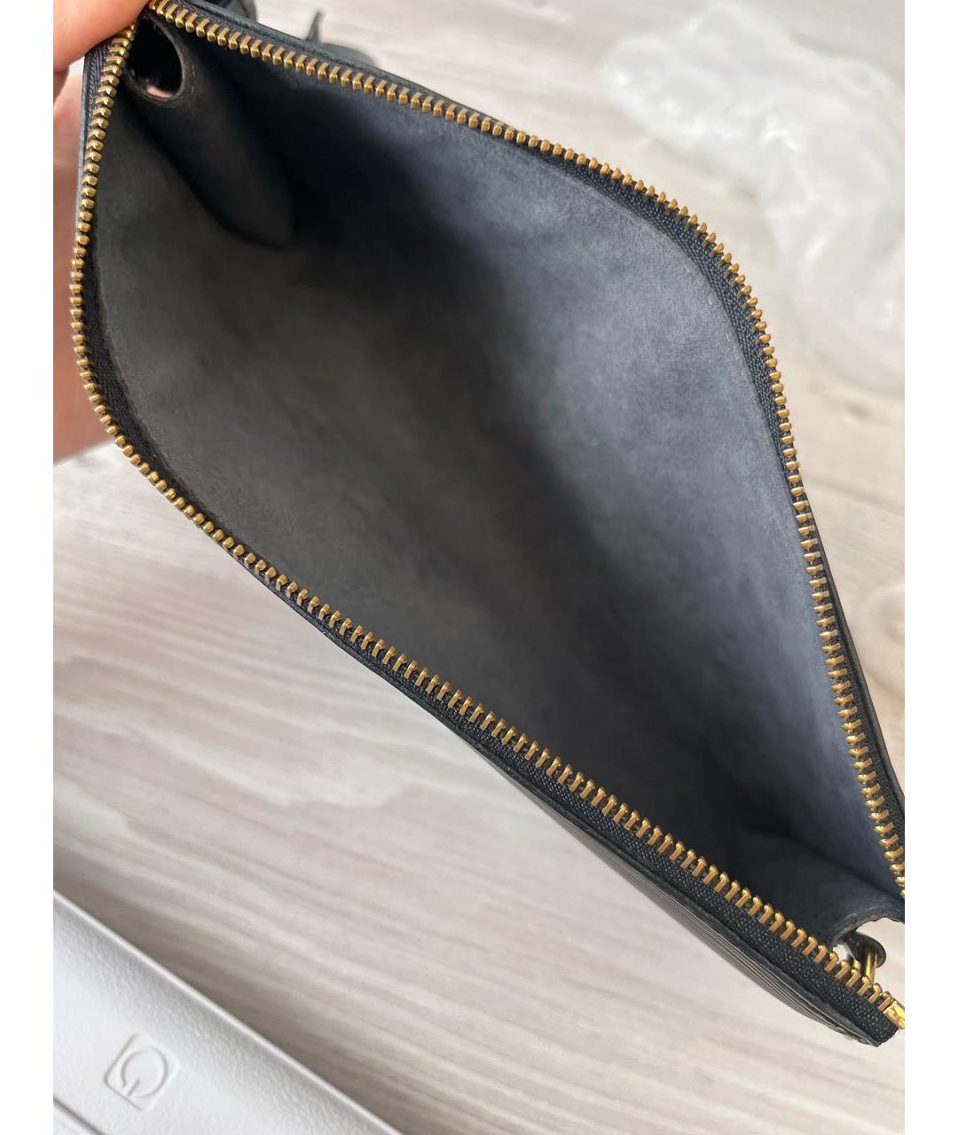 LOUIS VUITTON Черная кожаная сумка с короткими ручками, фото 4