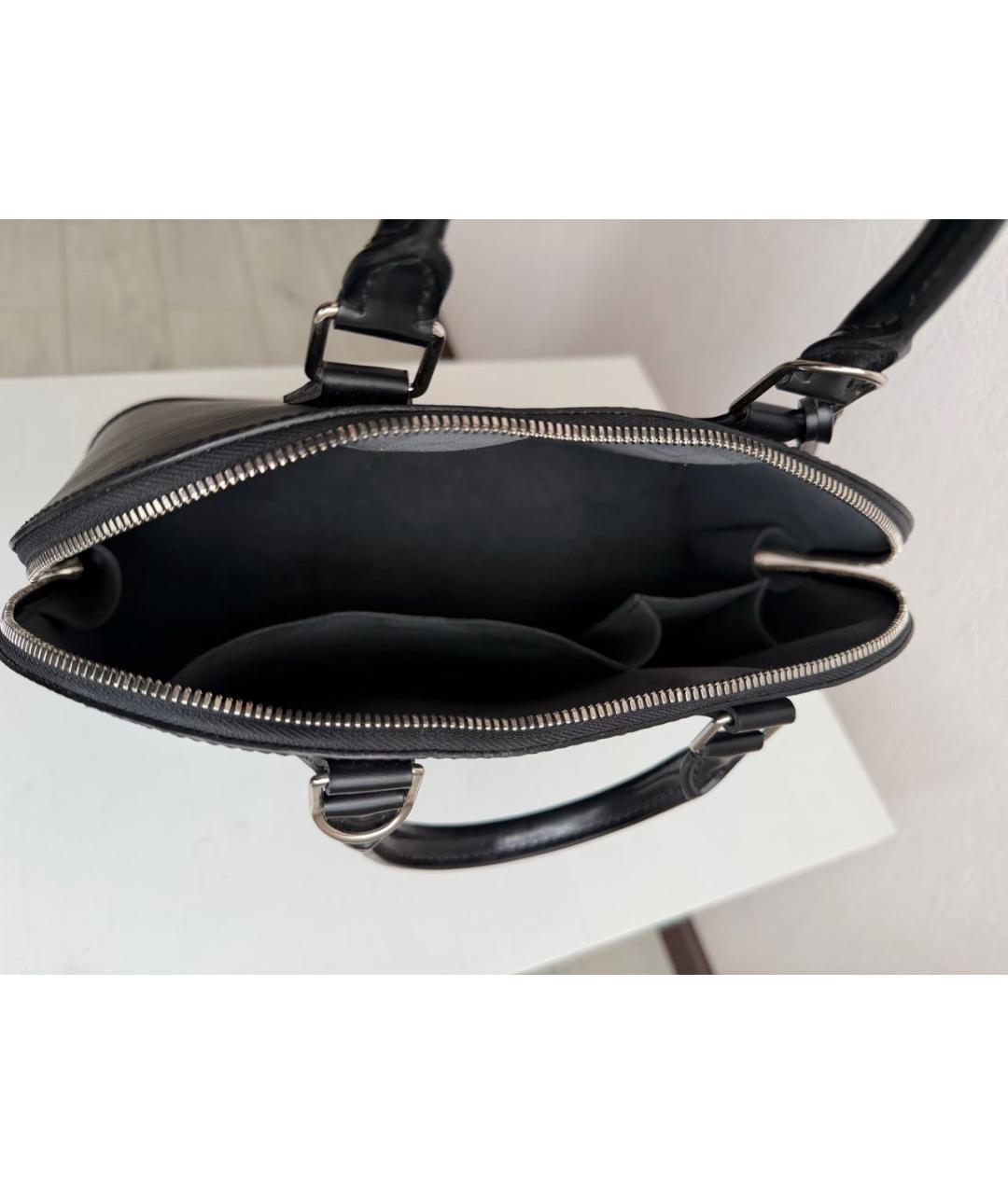 LOUIS VUITTON Черная кожаная сумка с короткими ручками, фото 4