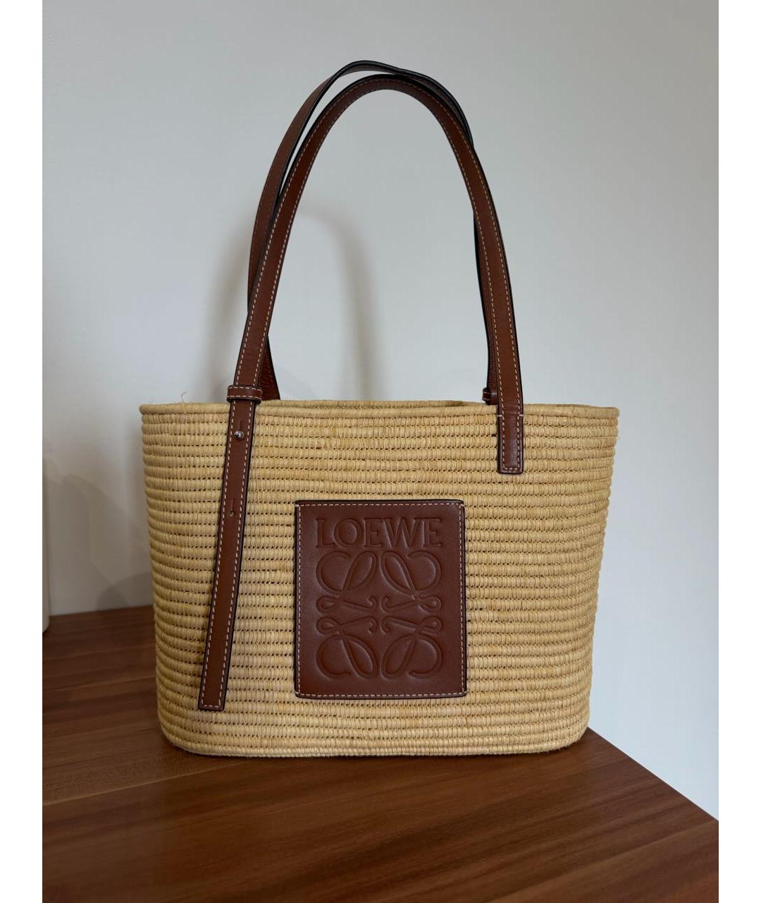 LOEWE Коричневая пелетеная пляжная сумка, фото 4