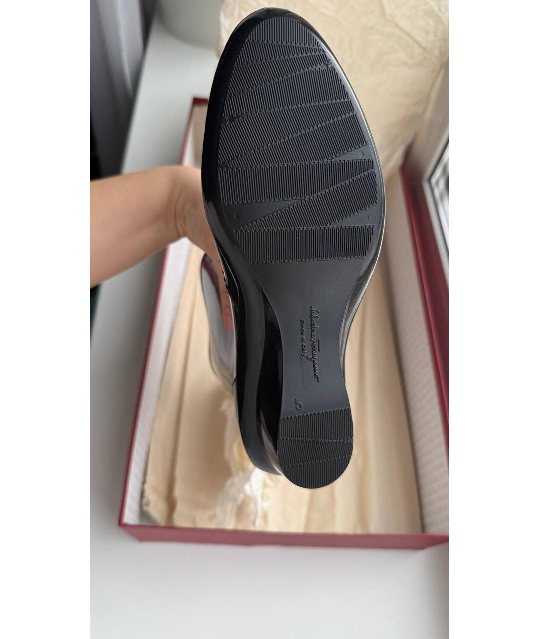 FERRAGAMO Черные резиновые полусапоги, фото 5
