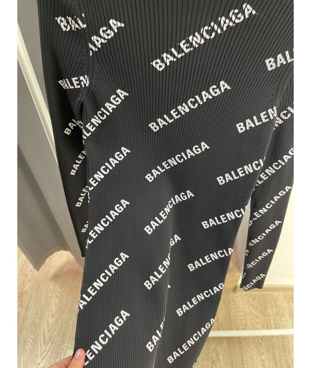 BALENCIAGA Черное платье, фото 4