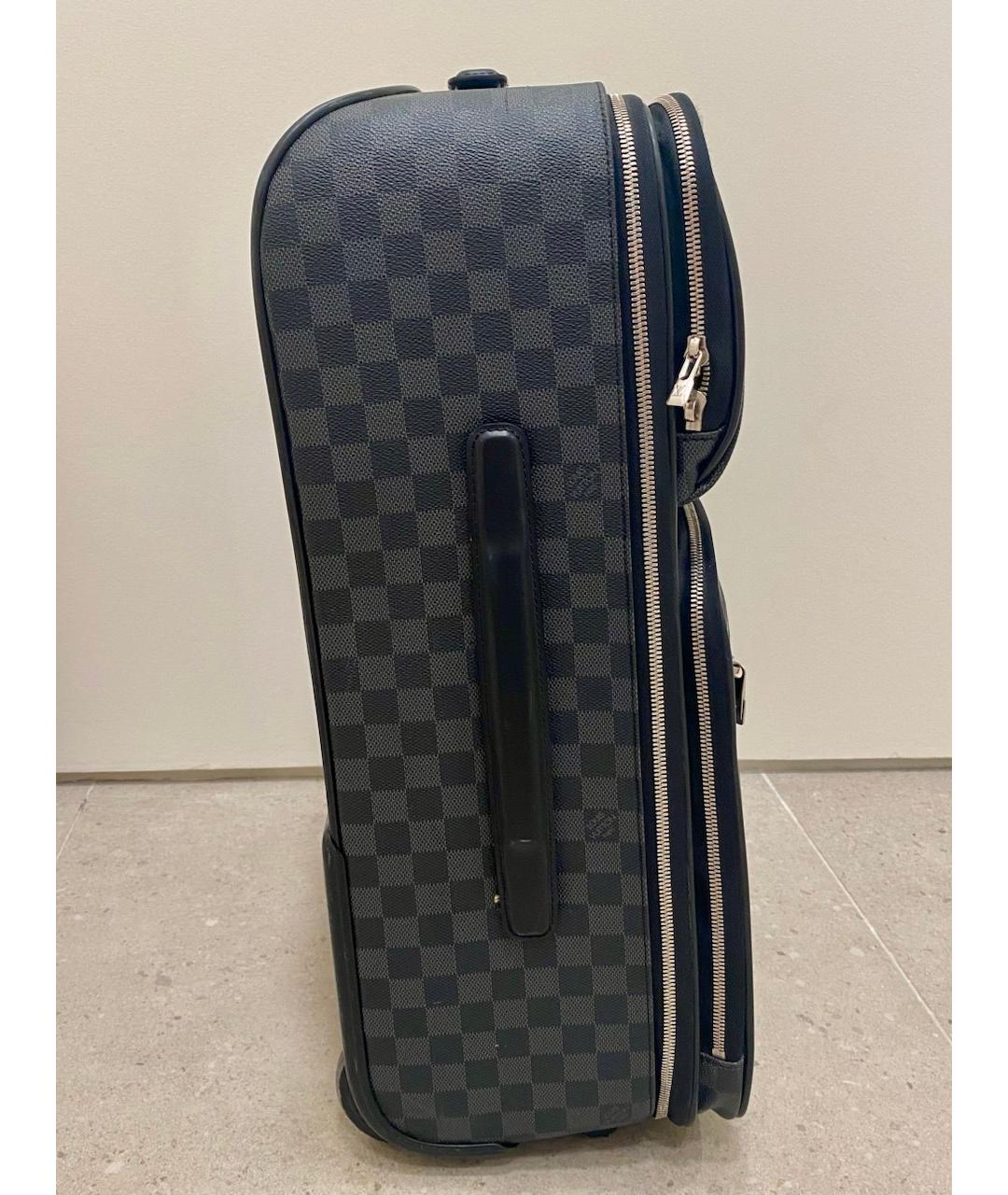 LOUIS VUITTON Черный кожаный чемодан, фото 2