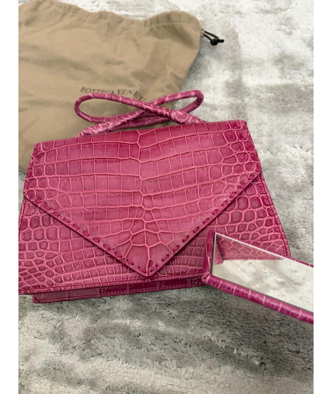 BOTTEGA VENETA Розовая сумка с короткими ручками из экзотической кожи, фото 4