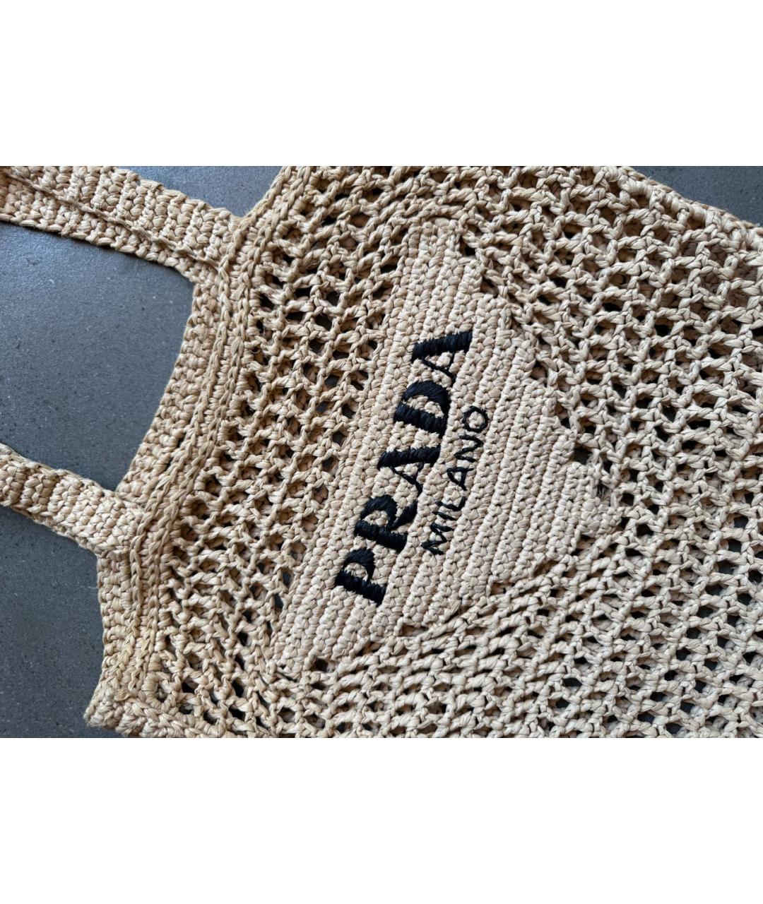 PRADA Бежевая пелетеная пляжная сумка, фото 4