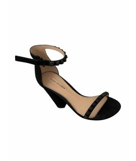 STUART WEITZMAN Босоножки