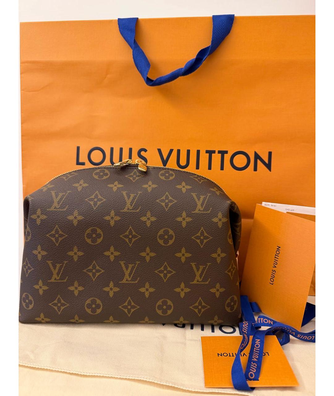 LOUIS VUITTON Коричневая косметичка, фото 4