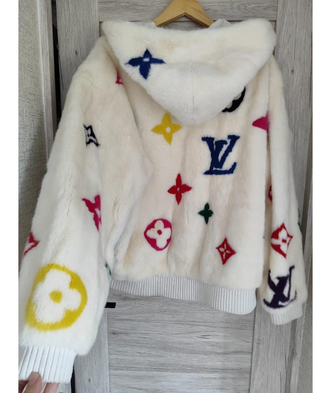 LOUIS VUITTON BEAUTY Белая меховая шуба, фото 2