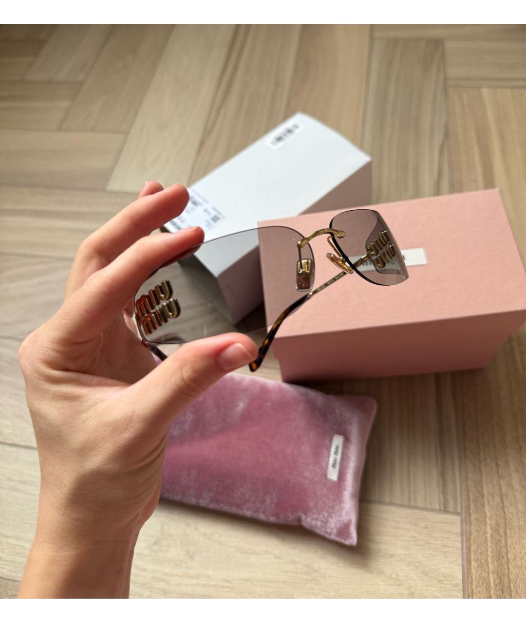 MIU MIU Золотые металлические солнцезащитные очки, фото 3