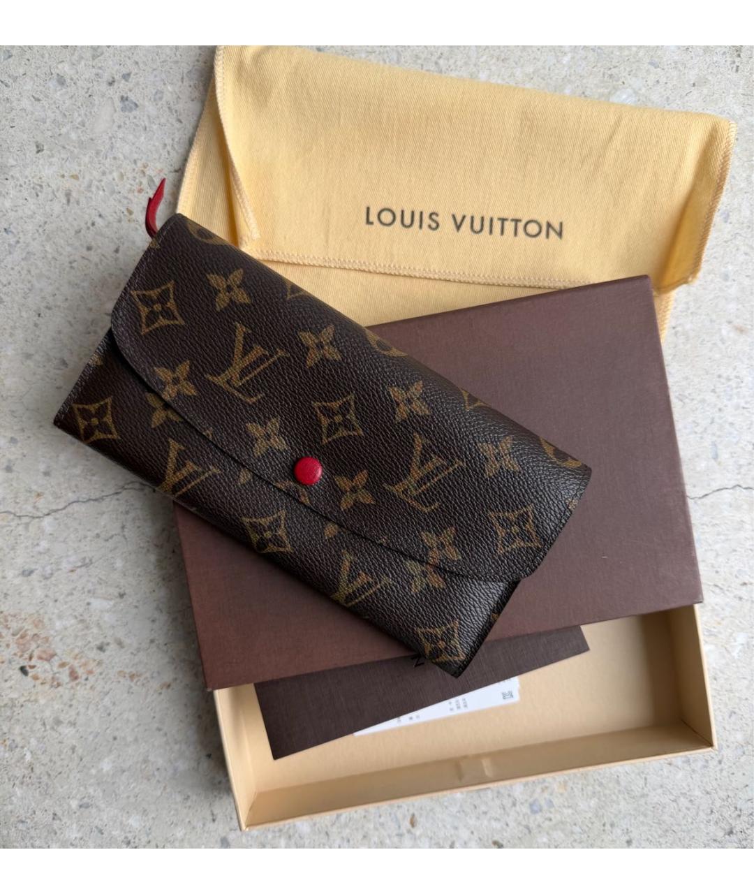 LOUIS VUITTON Коричневый кошелек, фото 5