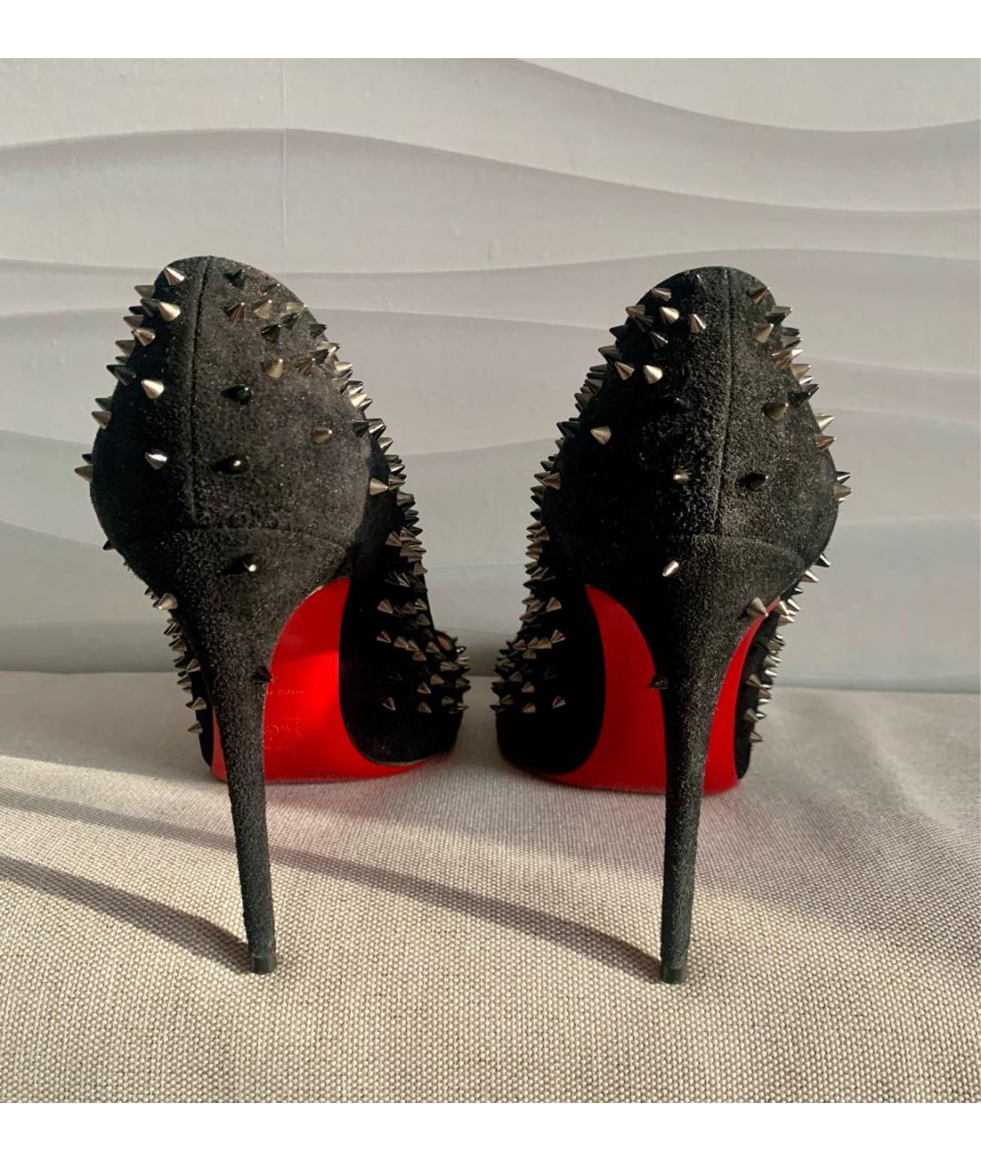 CHRISTIAN LOUBOUTIN Черные замшевые туфли, фото 4