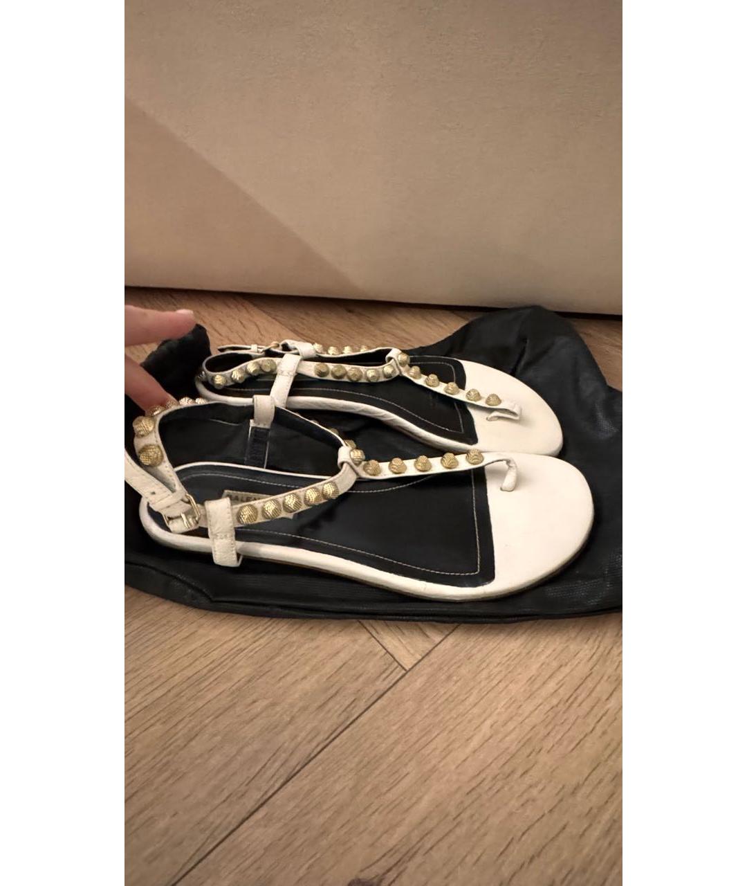 BALENCIAGA Белые кожаные босоножки, фото 5