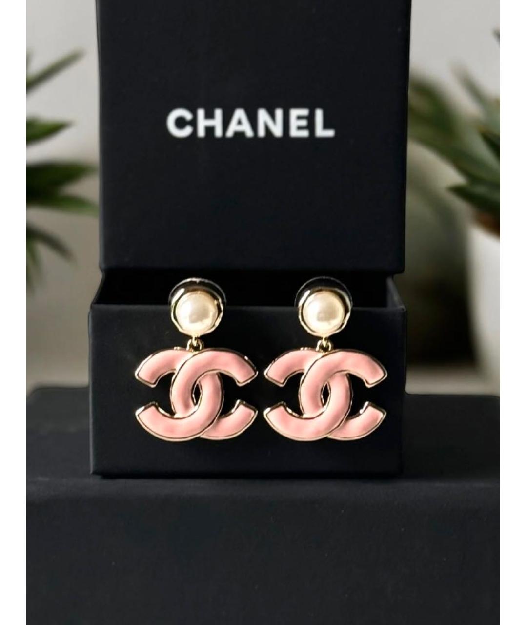 CHANEL Розовые металлические серьги, фото 3
