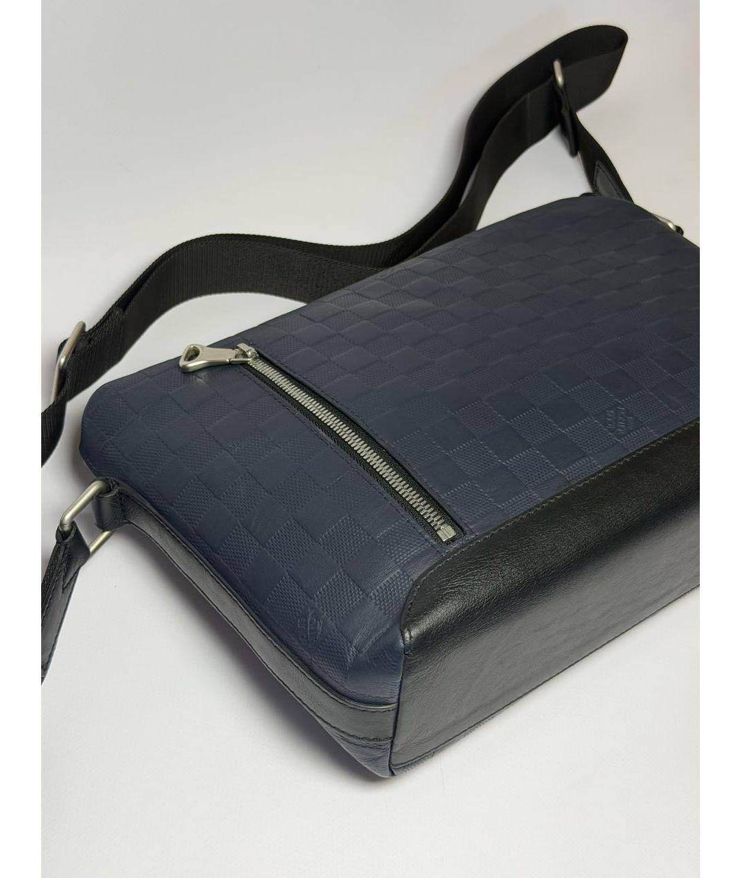 LOUIS VUITTON Темно-синяя кожаная сумка на плечо, фото 8