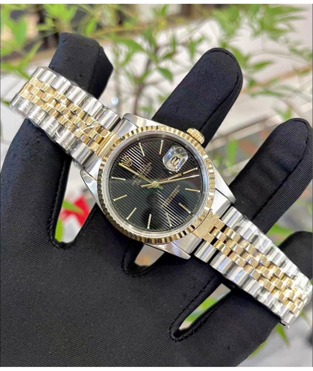 ROLEX Черные часы из желтого золота, фото 6