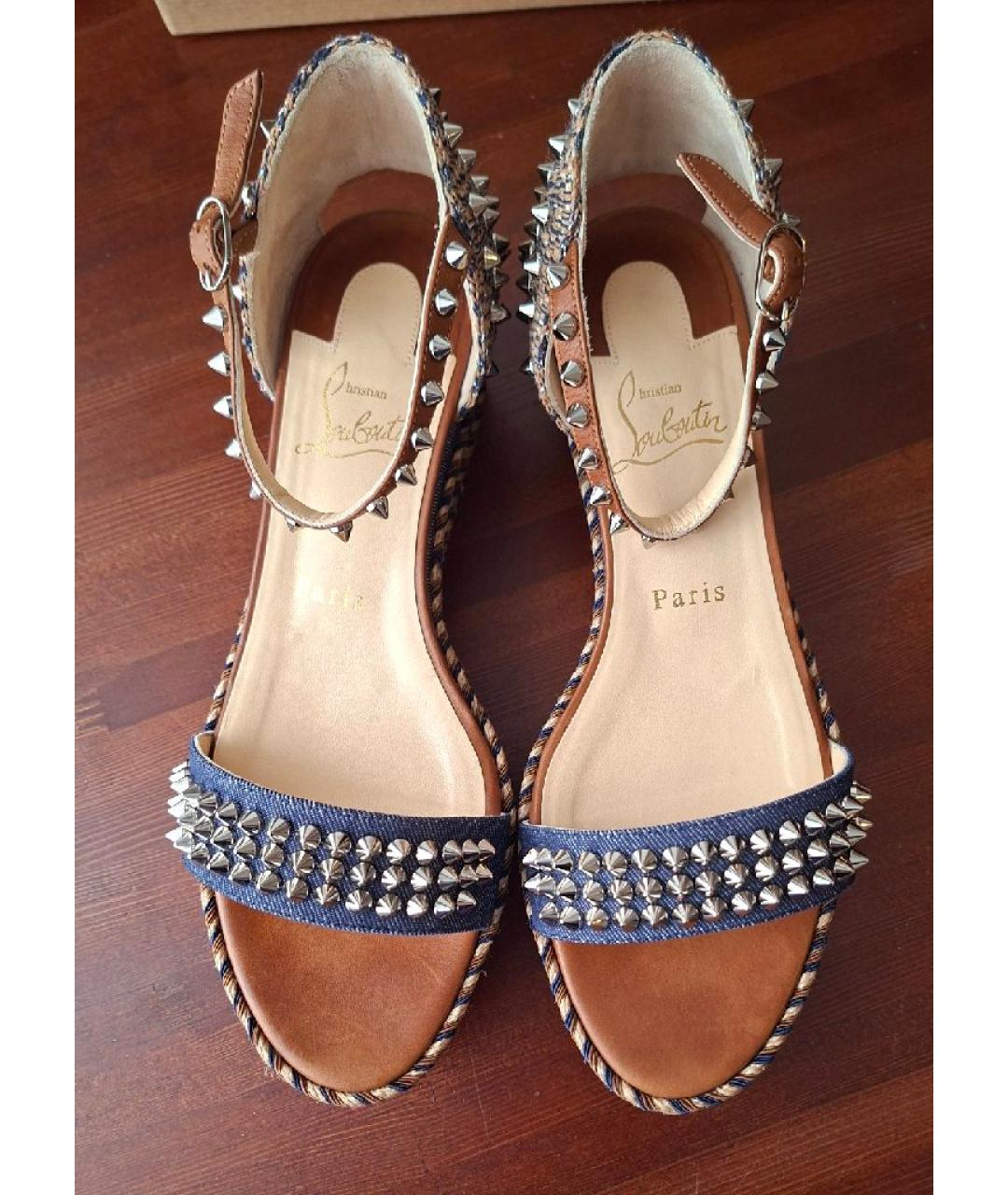 CHRISTIAN LOUBOUTIN Синие текстильные босоножки, фото 2