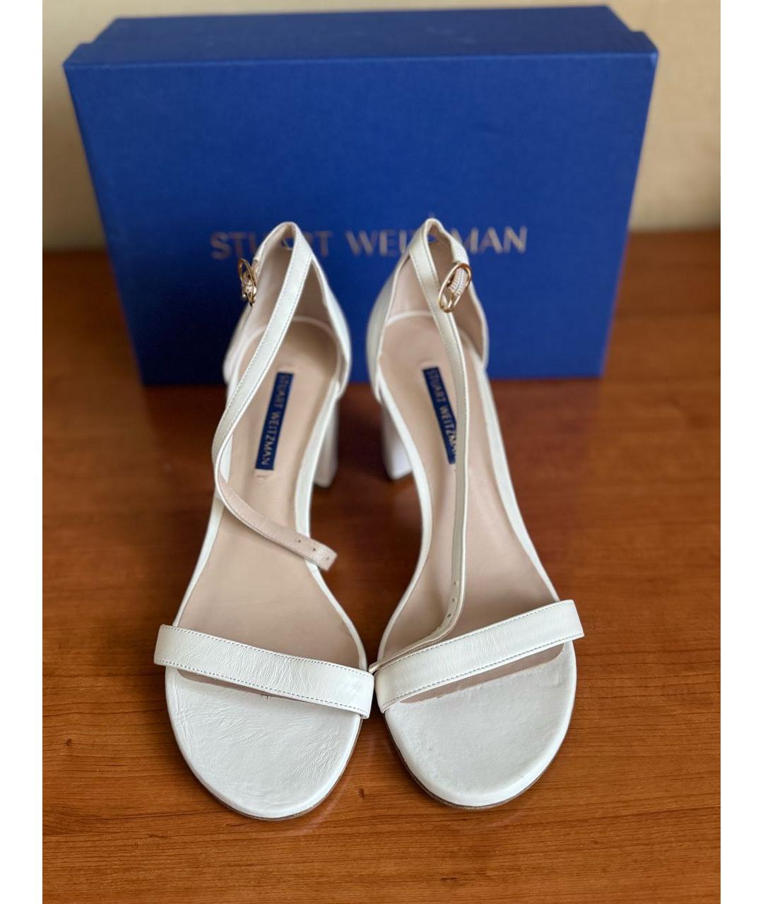STUART WEITZMAN Белые кожаные босоножки, фото 2