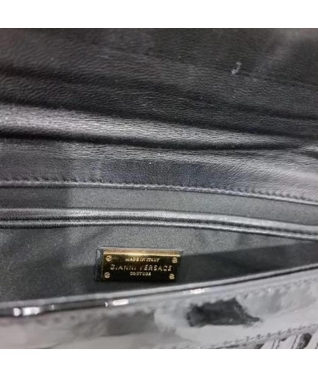 VERSACE Черная сумка через плечо из лакированной кожи, фото 4