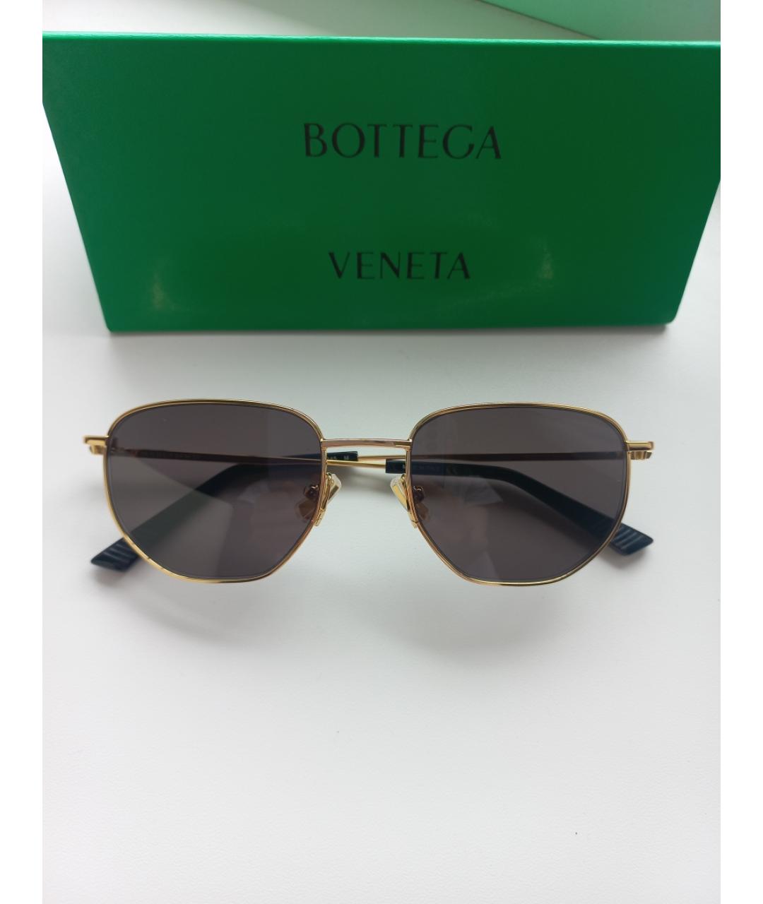 BOTTEGA VENETA Золотые металлические солнцезащитные очки, фото 10