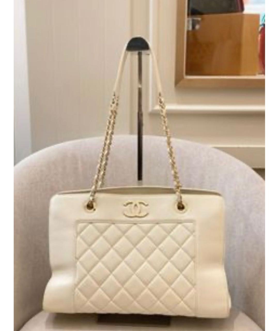 CHANEL Белая кожаная сумка тоут, фото 8