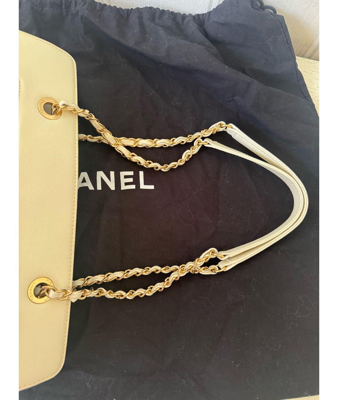 CHANEL Белая кожаная сумка тоут, фото 6