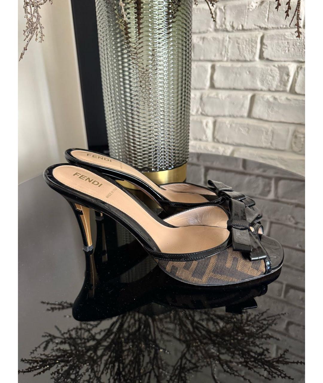 FENDI Босоножки из лакированной кожи, фото 6