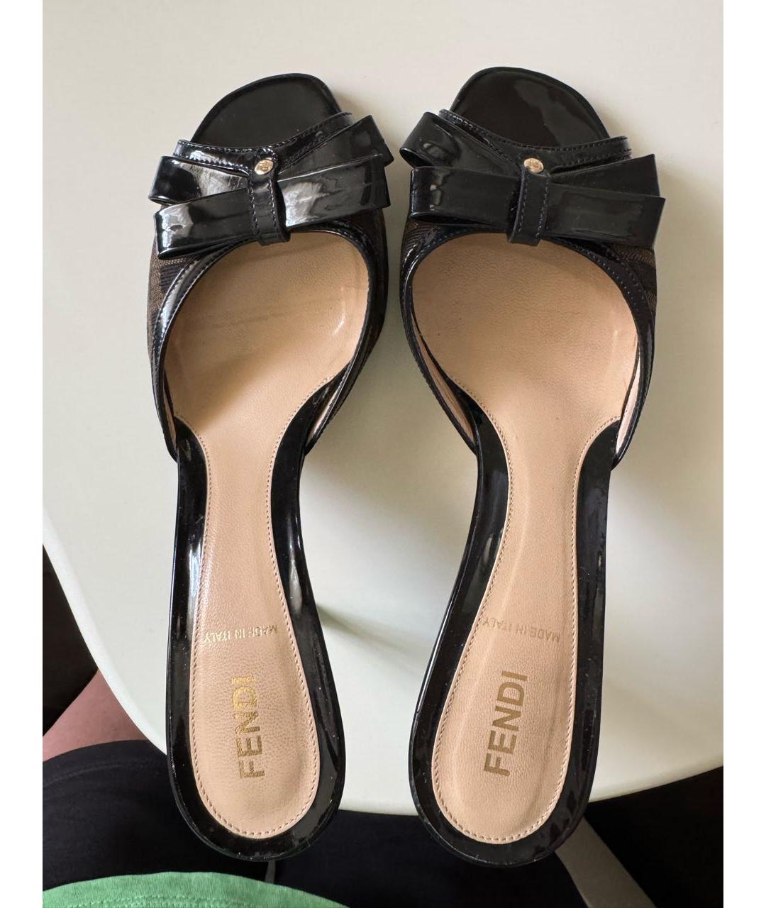 FENDI Босоножки из лакированной кожи, фото 3