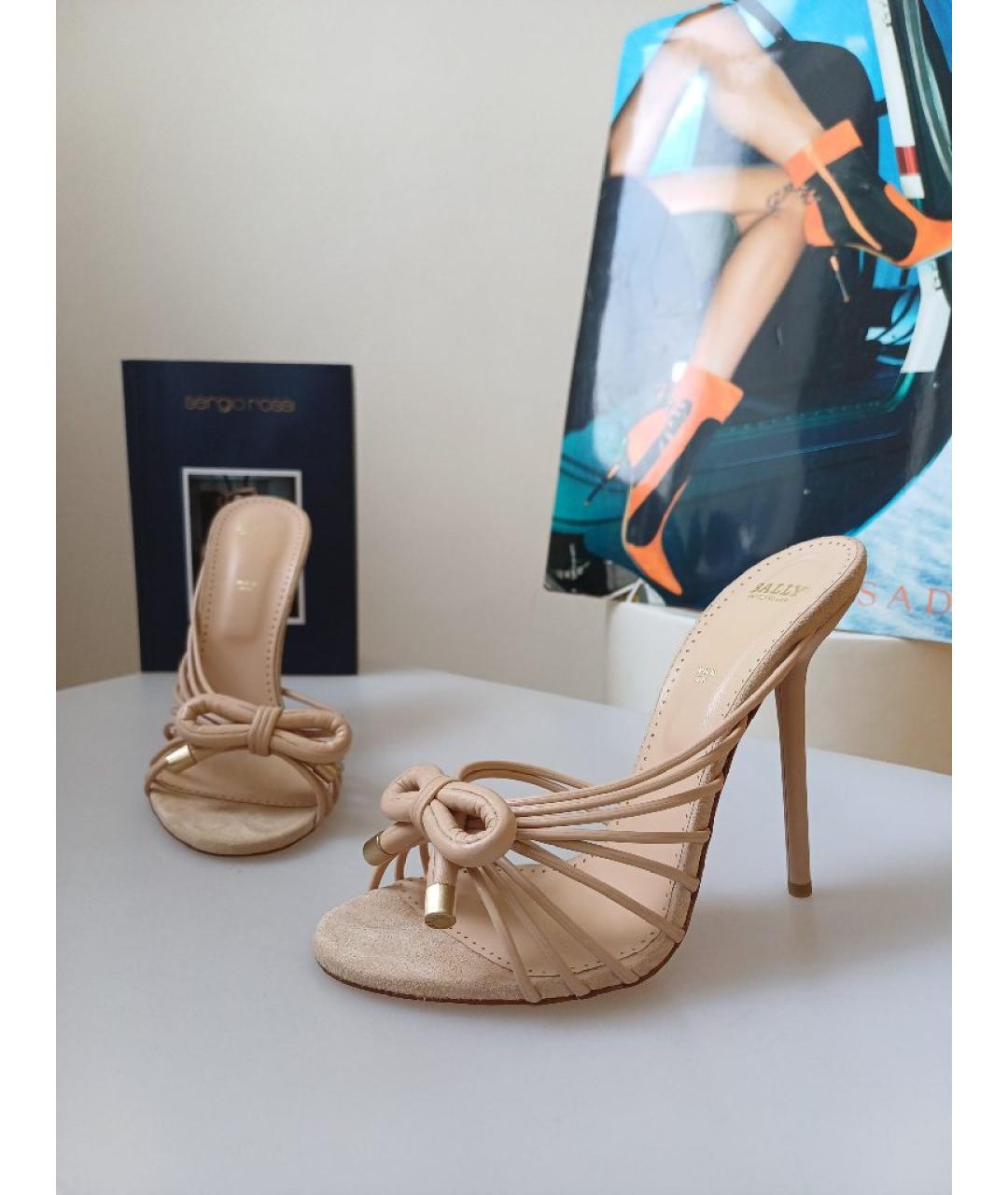 BALLY Бежевые кожаные сабо, фото 3