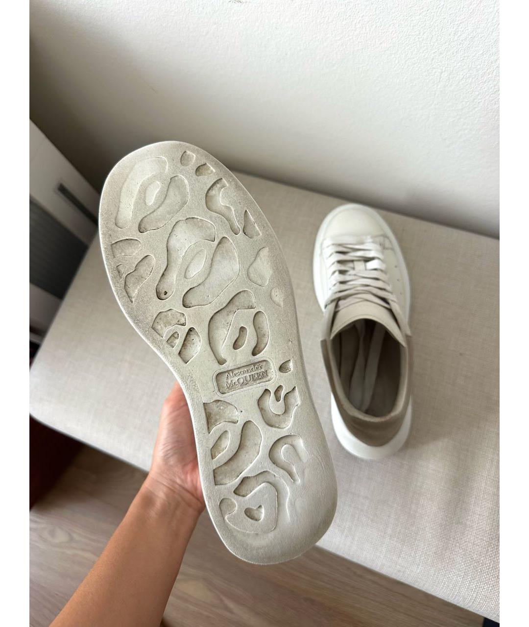 ALEXANDER MCQUEEN Белые кожаные кеды, фото 5
