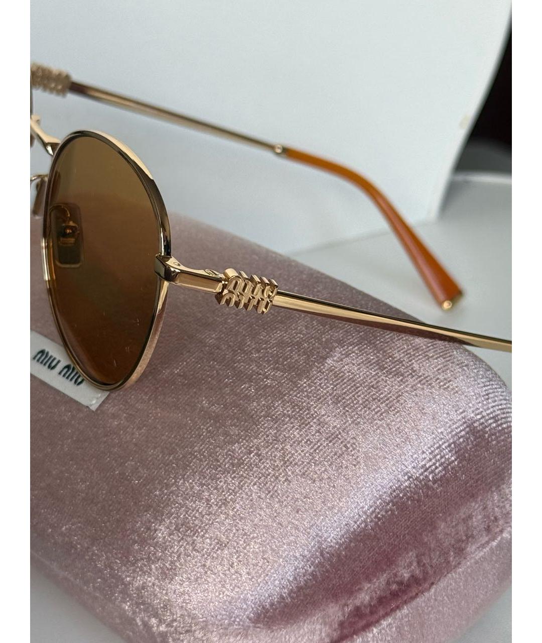 MIU MIU Металлические солнцезащитные очки, фото 4