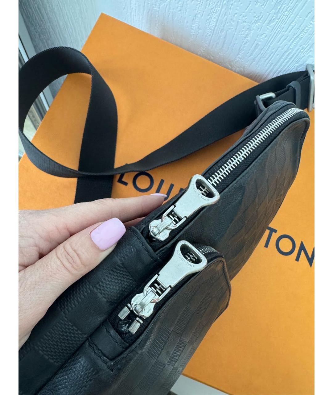 LOUIS VUITTON Черная кожаная сумка на плечо, фото 7