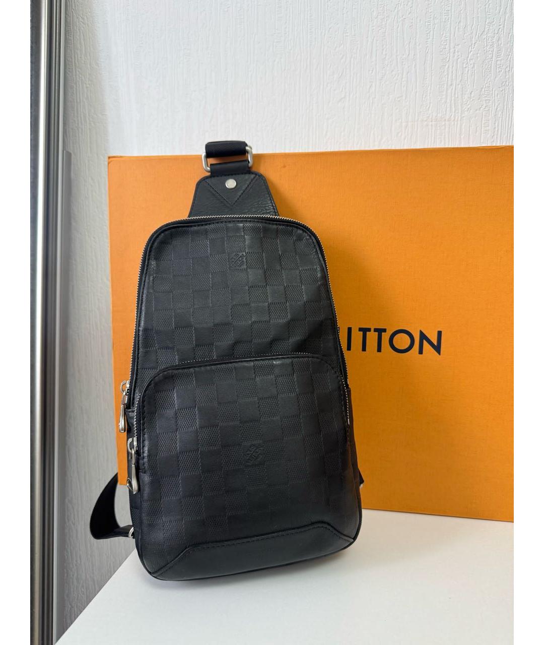 LOUIS VUITTON Черная кожаная сумка на плечо, фото 2