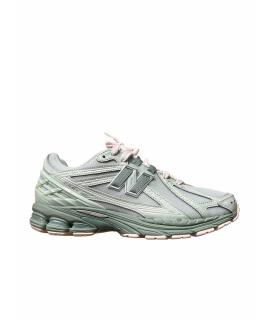 NEW BALANCE Низкие кроссовки / кеды