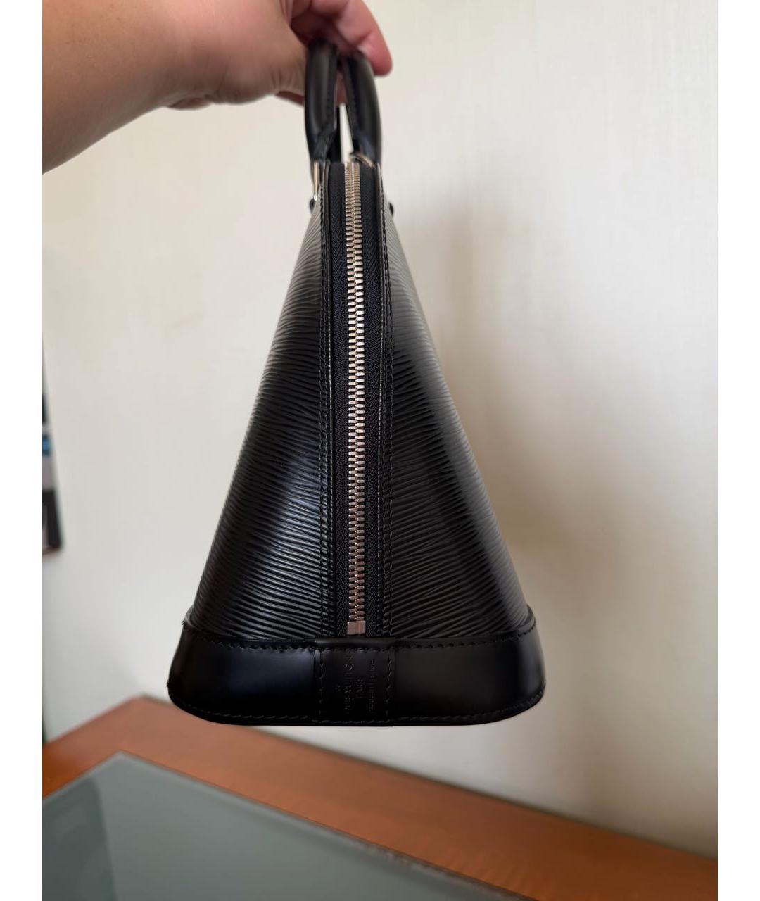 LOUIS VUITTON Черная кожаная сумка с короткими ручками, фото 7