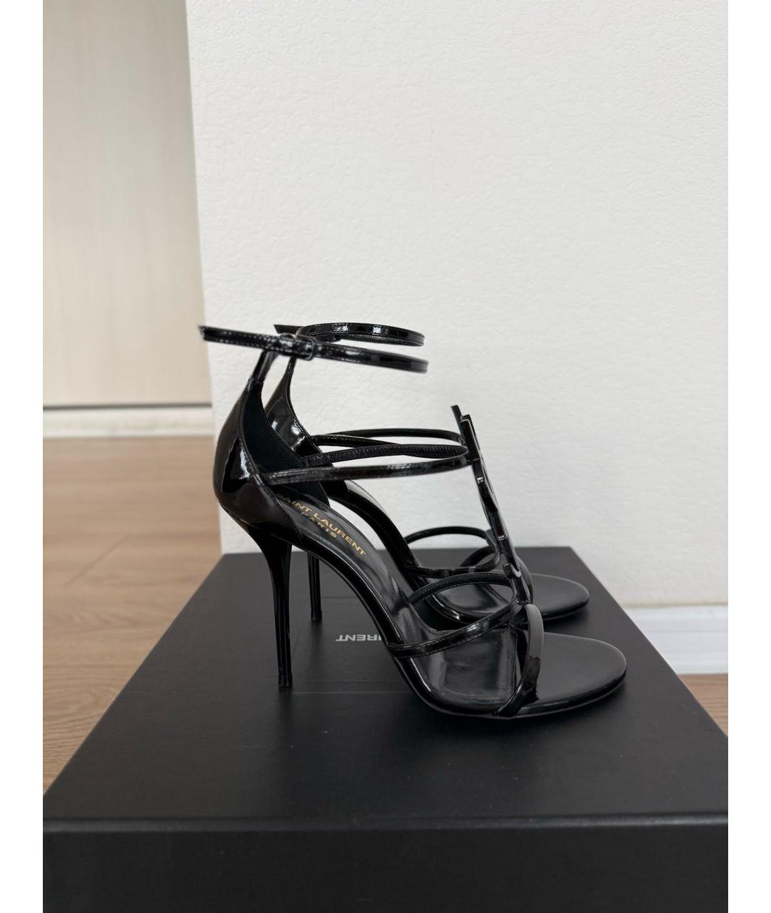 SAINT LAURENT Черные босоножки из лакированной кожи, фото 9