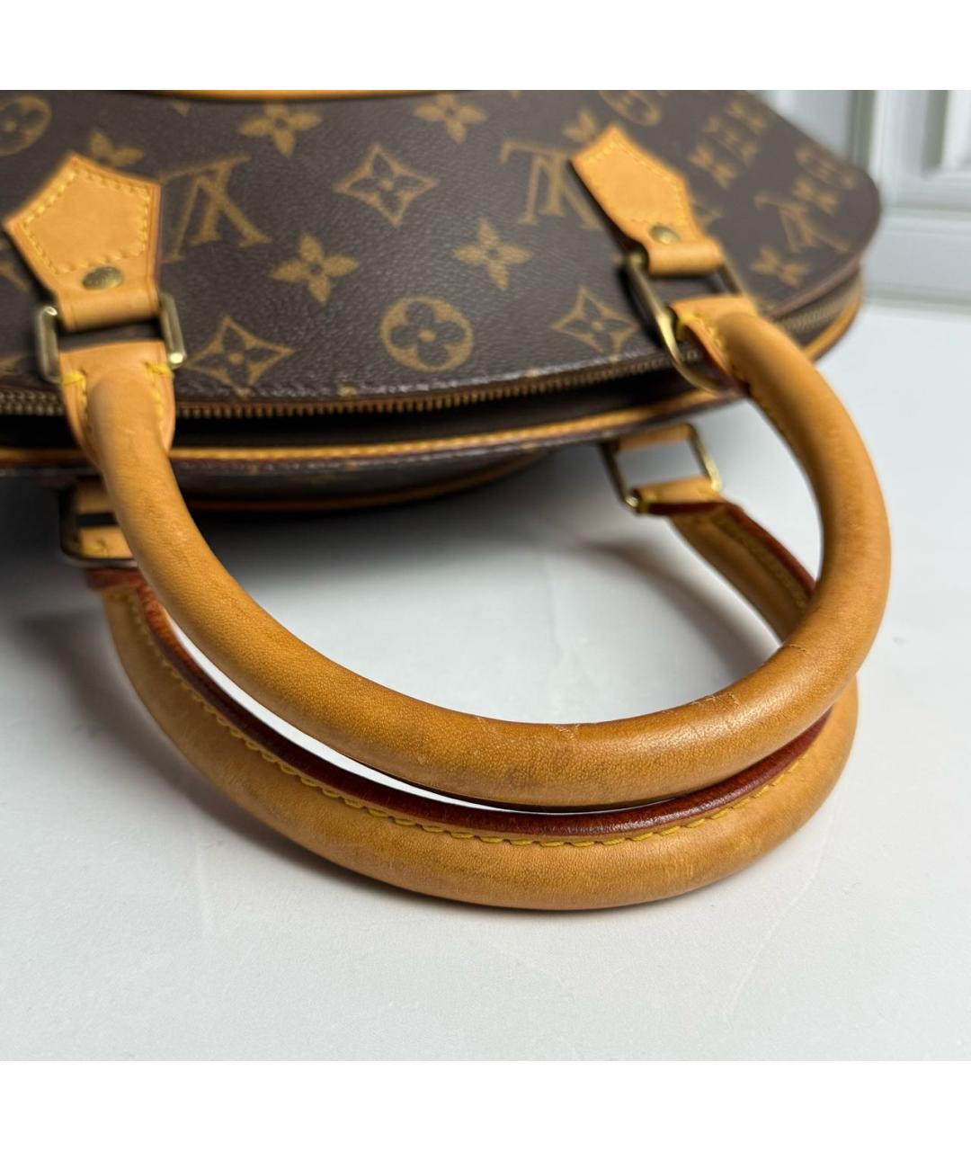 LOUIS VUITTON Коричневая сумка с короткими ручками из искусственной кожи, фото 7