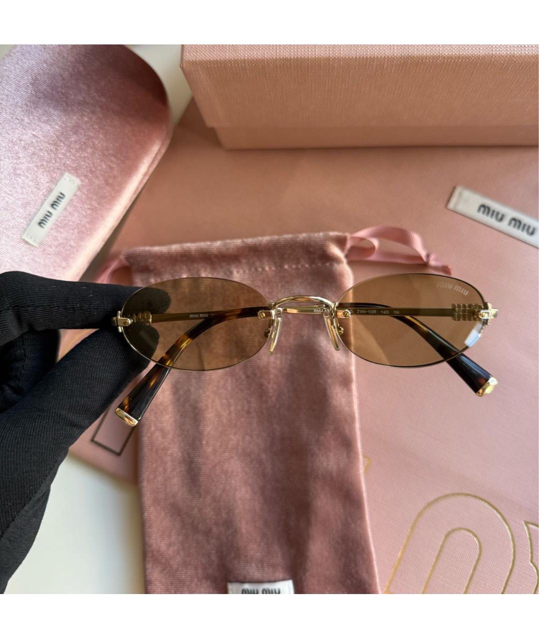 MIU MIU Желтые металлические солнцезащитные очки, фото 3