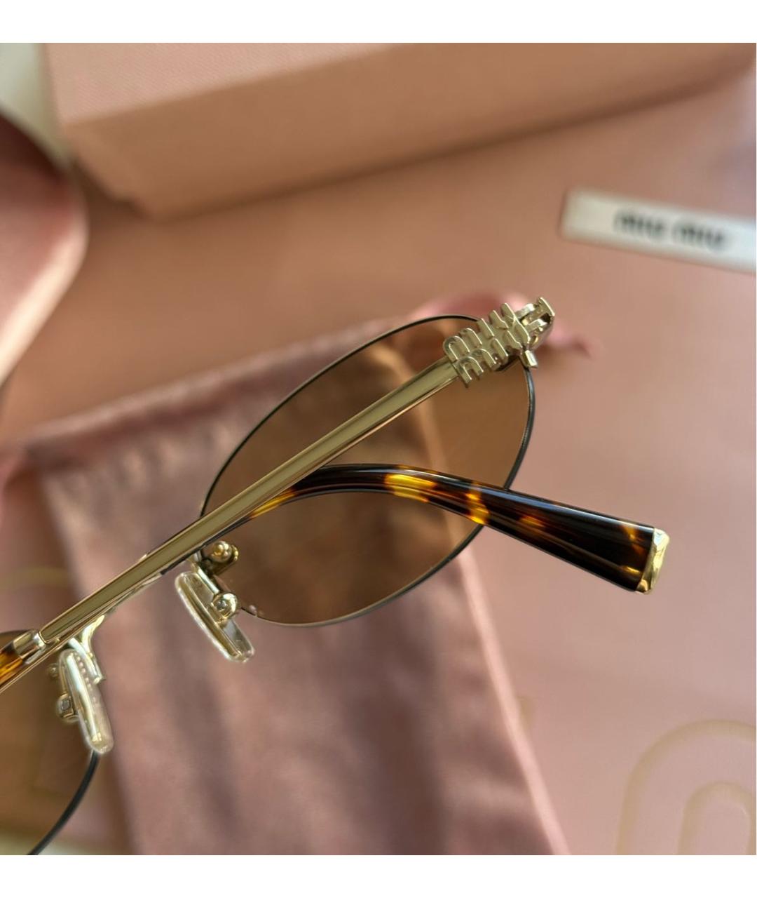 MIU MIU Желтые металлические солнцезащитные очки, фото 4