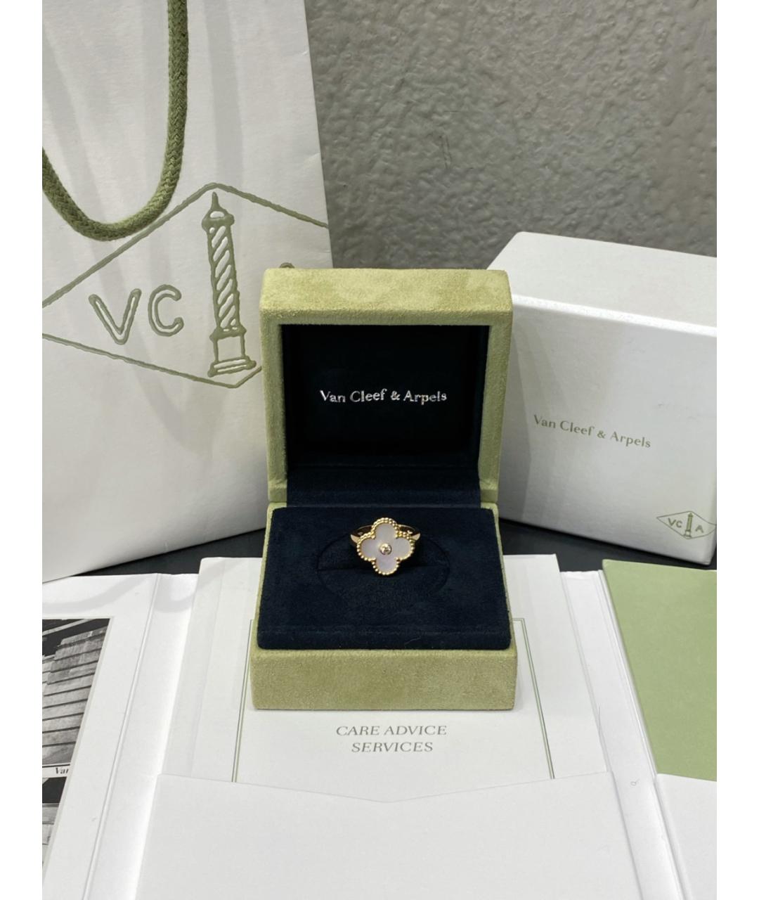 VAN CLEEF & ARPELS Золотое кольцо из желтого золота, фото 2
