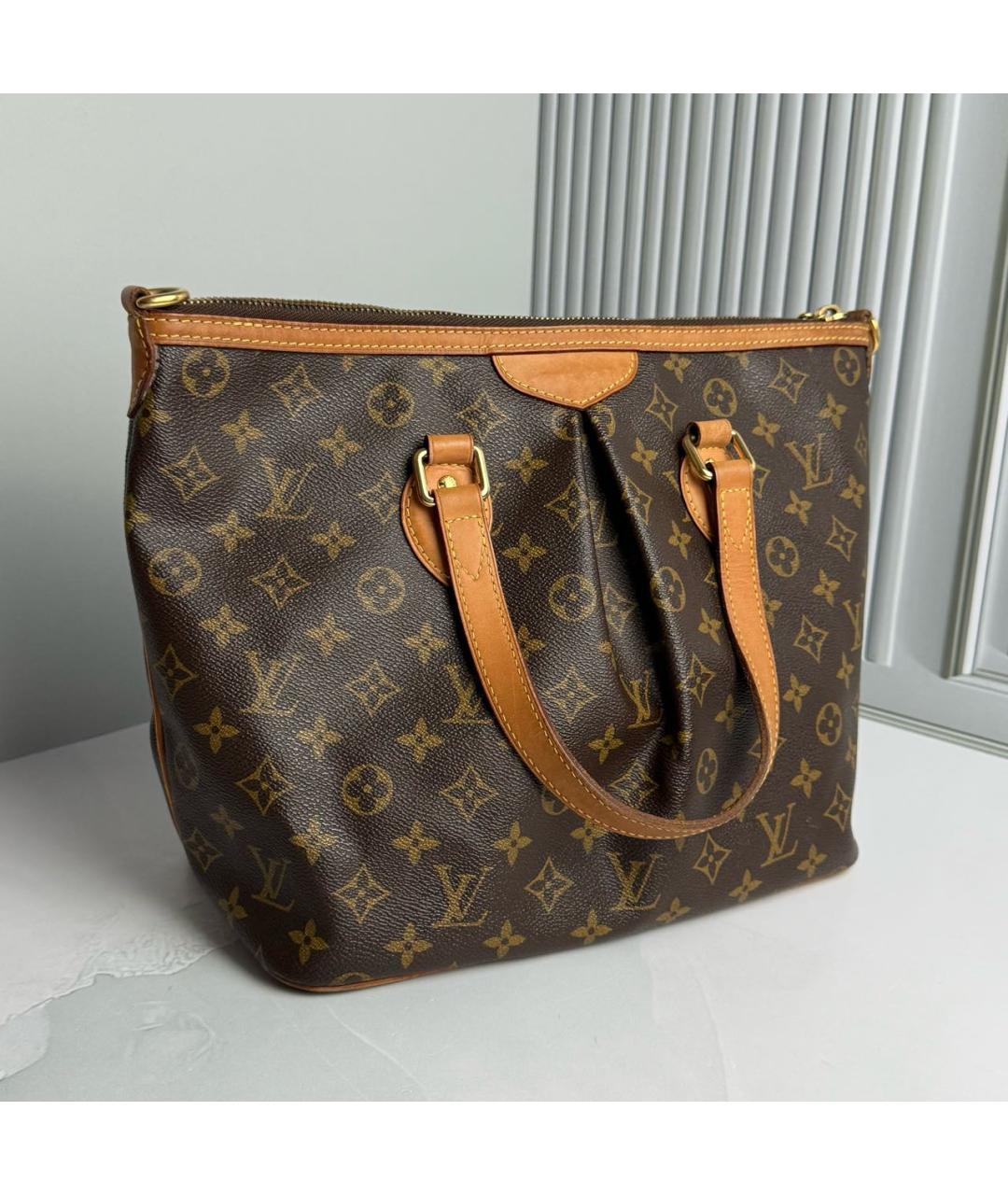 LOUIS VUITTON Коричневая сумка с короткими ручками, фото 4