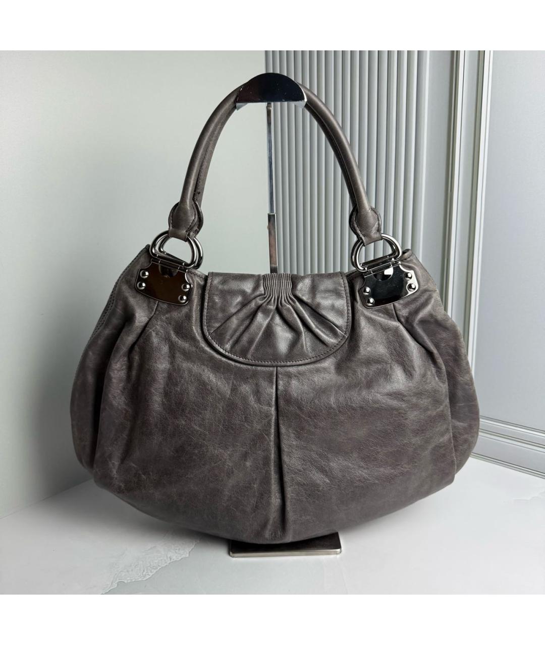 MIU MIU Антрацитовая кожаная сумка с короткими ручками, фото 2