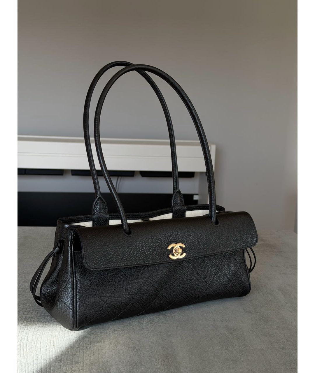 CHANEL Черная кожаная сумка тоут, фото 2