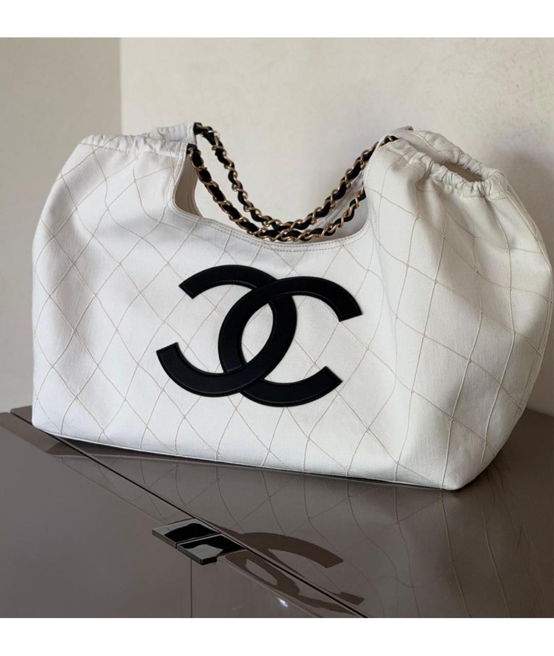 CHANEL Белая кожаная сумка тоут, фото 3