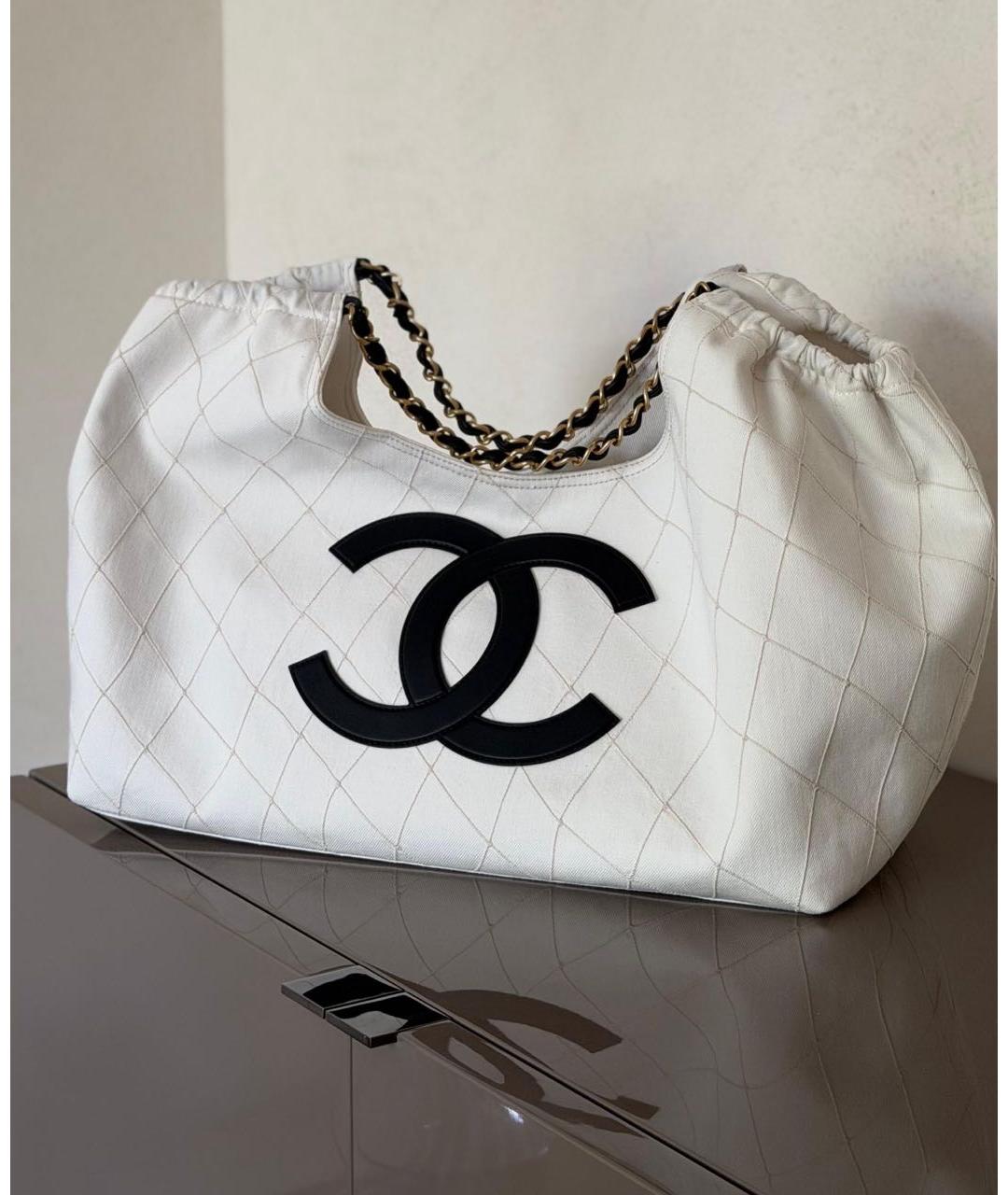 CHANEL Белая кожаная сумка тоут, фото 2