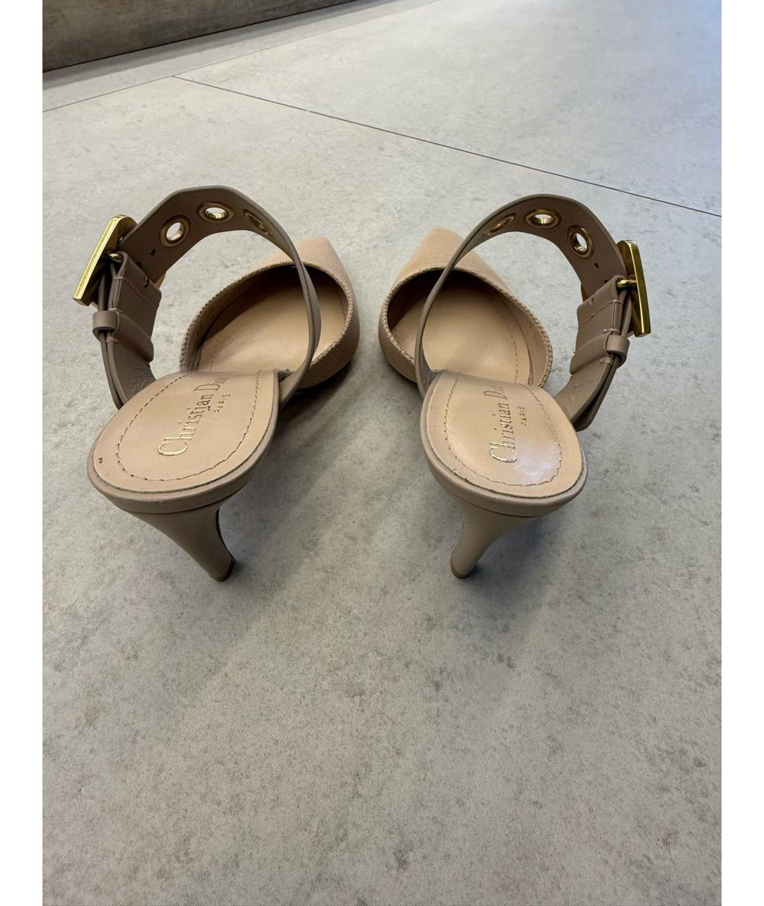 CHRISTIAN DIOR Бежевые кожаные мюли, фото 4