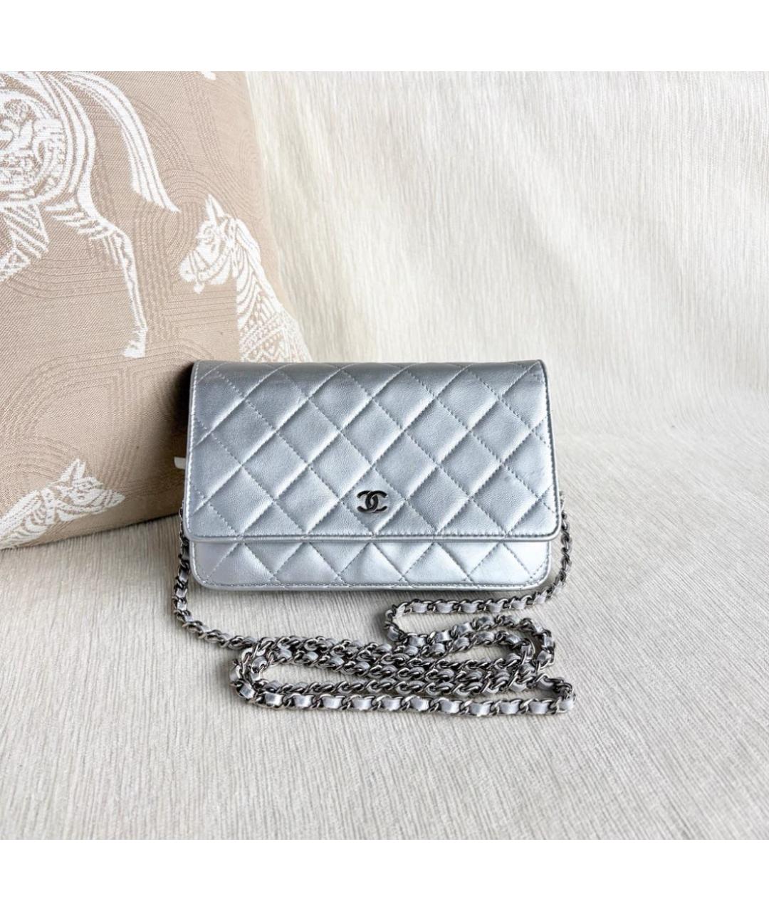 CHANEL Серебряная кожаная сумка через плечо, фото 2