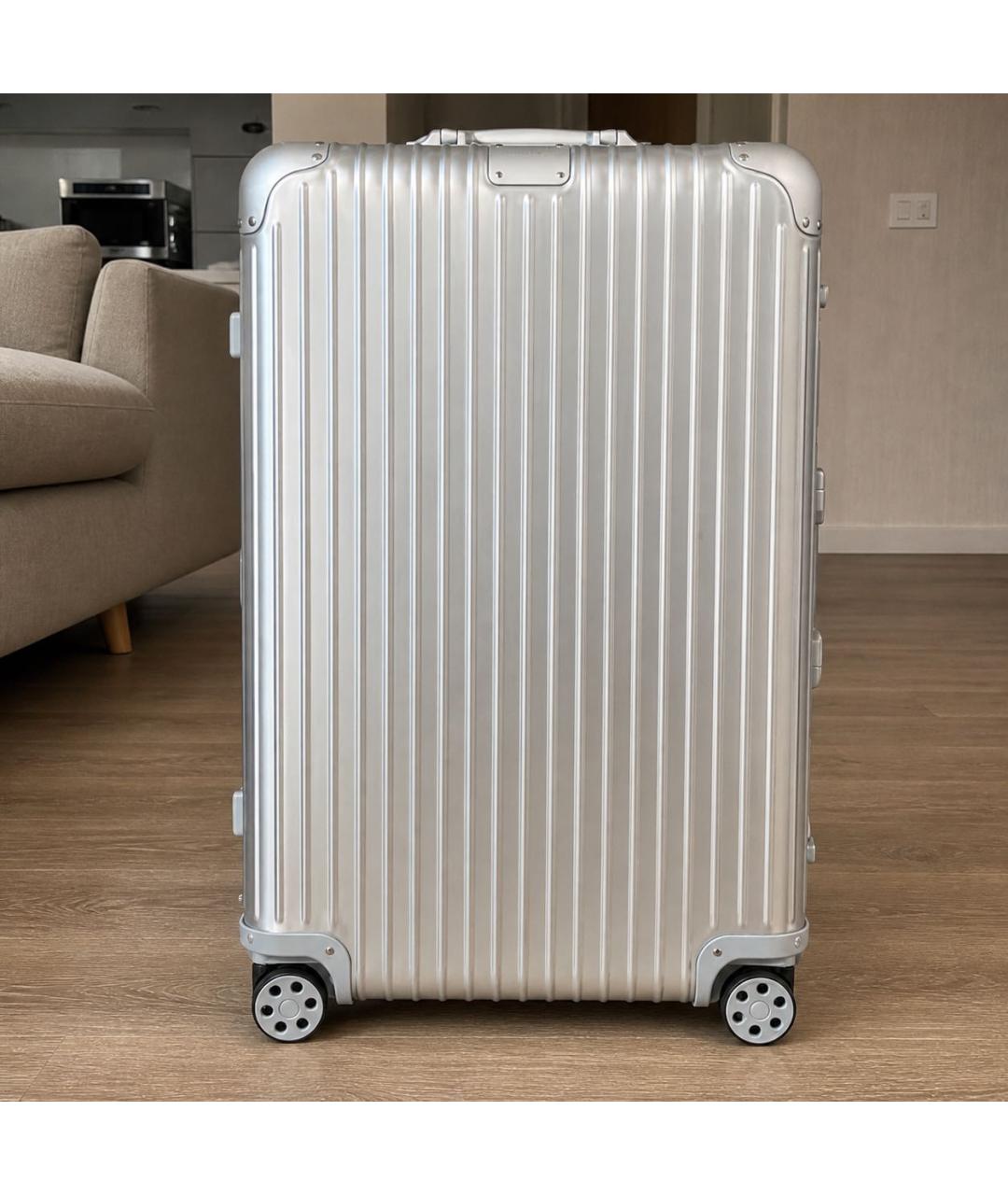 Rimowa Серебрянный чемодан, фото 2