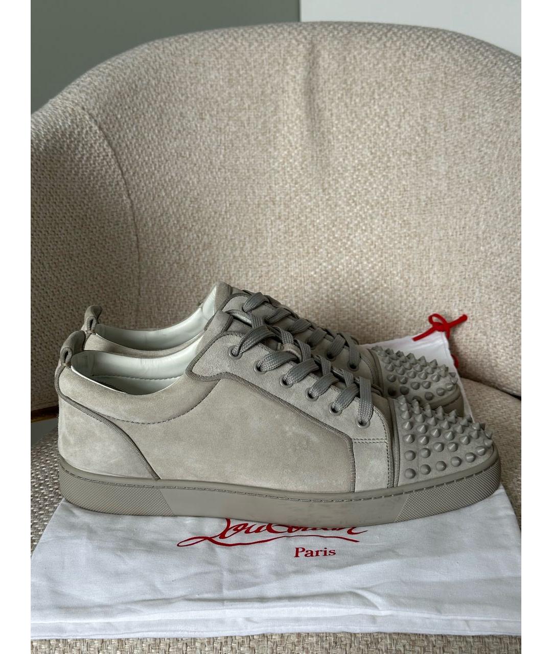 CHRISTIAN LOUBOUTIN Серые замшевые низкие кроссовки / кеды, фото 6