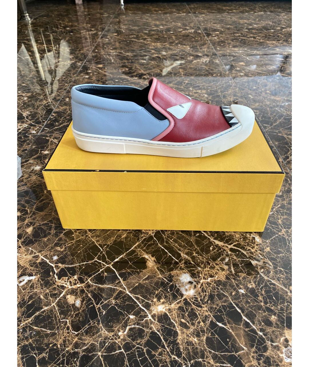 FENDI Голубые кожаные слипоны, фото 5
